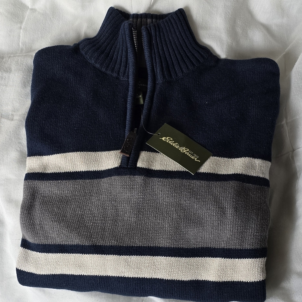 Eddie Bauer Navy and Gray Men's Quarter Zip Sweater sz L NEW